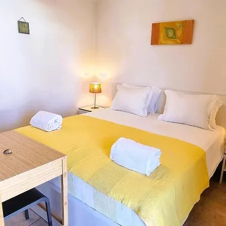 Navegante Com Piscina Privada Em *