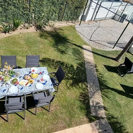 Navegante Com Piscina Privada Em *