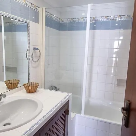 Navegante Com Piscina Privada Em * 빌라모라